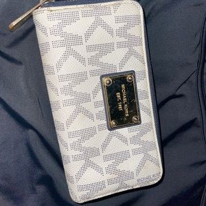 Mk wallet